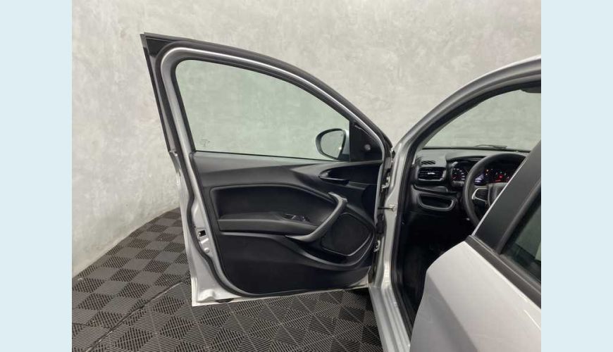 FIAT CRONOS 1.3 FLEX MANUAL 4P - PRATA - 2022 Foto 8 (Grande)