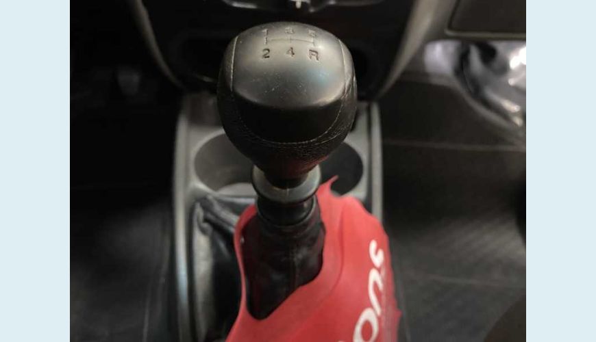 FIAT STRADA HARD WORKING CS 1.4 FLEX MANUAL 2P - BRANCO - 2018 Foto 8 (Grande)