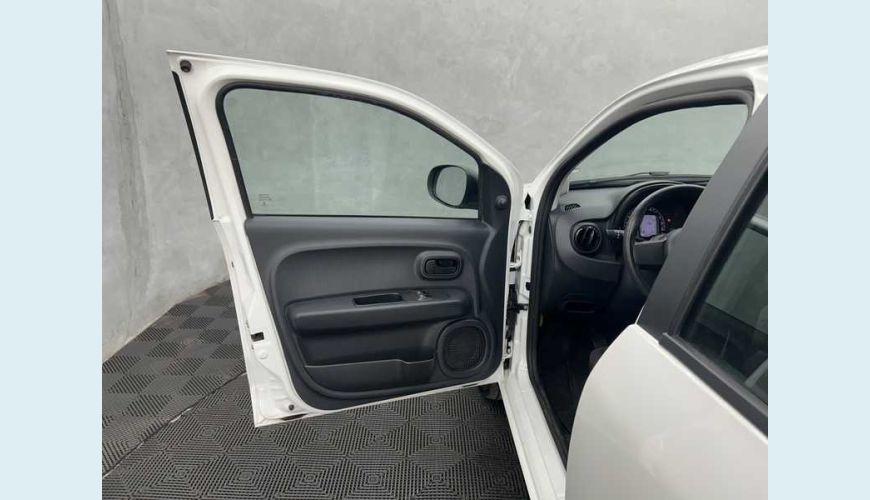 FIAT FIAT MOBI LIKE 1.0 FLEX MANUAL 4P - BRANCO - 2022 Foto 8 (Grande)
