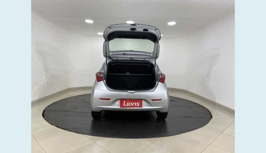 HYUNDAI HB 20 COMFORT 1.6 FLEX MANUAL 4P - PRATA - 2015 Foto 8 (Grande)