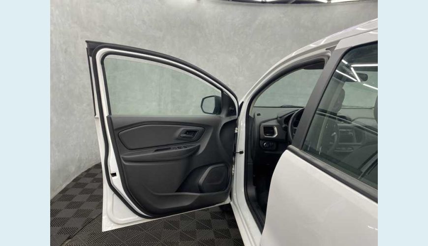 CHEVROLET CHEVROLET SPIN LS 1.8 FLEX MANUAL 4P - BRANCO - 2022 Foto 8 (Grande)