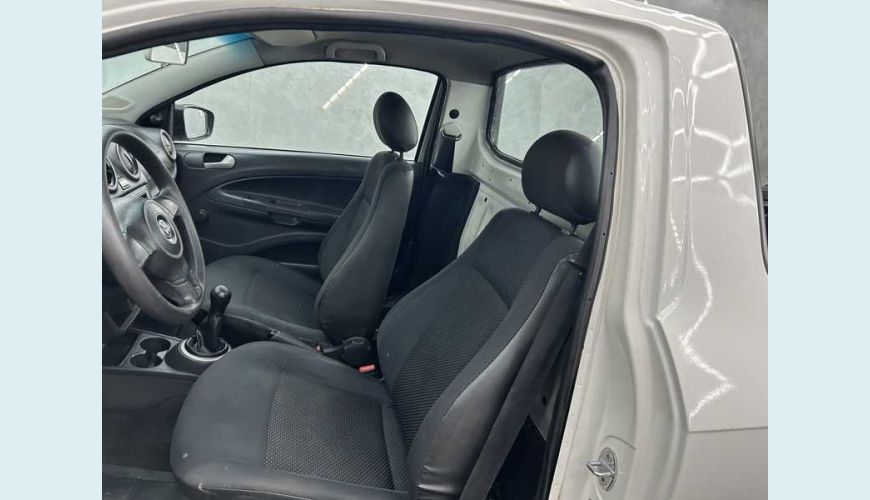 VOLKSWAGEN VOLKSWAGEN SAVEIRO STARTLINE CS 1.6 FLEX MANUAL 2P - BRANCO - 2016 Foto 8 (Grande)