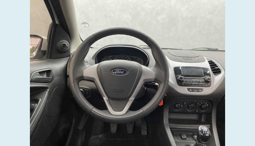 FORD KA SE 1.0 FLEX MANUAL 4P - BRANCO - 2019 Foto 8 (Grande)