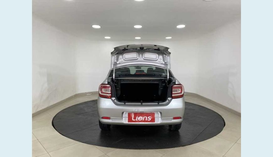 RENAULT LOGAN ZEN 1.0 12V FLEX MANUAL 4P - PRATA - 2020 Foto 8 (Grande)