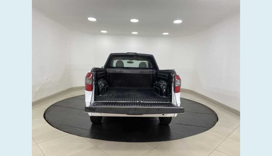 CHEVROLET CHEVROLET MONTANA LS 1.4 FLEX MANUAL 2P - BRANCO - 2018 Foto 8 (Grande)