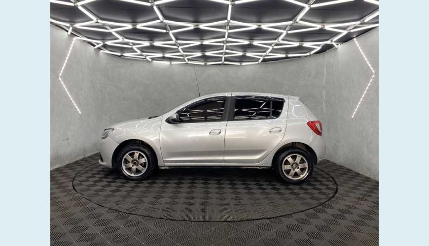 RENAULT RENAULT SANDERO EXPRESSION 1.0 16V FLEX MANUAL 4P - PRATA - 2017 Foto 8 (Grande)