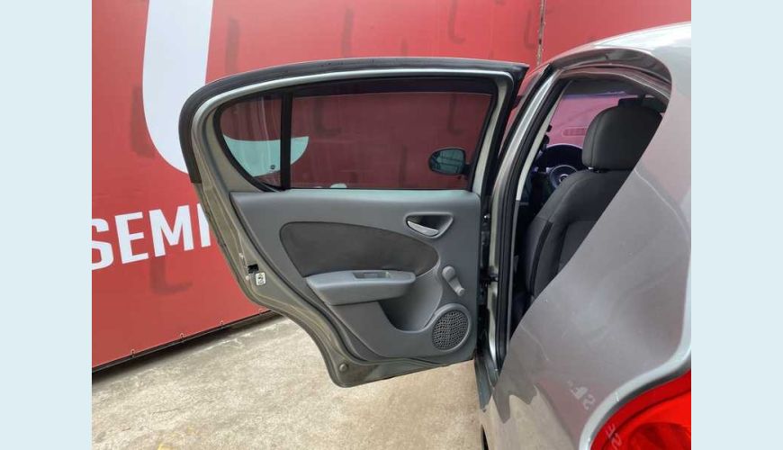 FIAT FIAT PALIO ATTRACTIVE 1.0 8V FLEX MANUAL 4P - CINZA - 2013 Foto 8 (Grande)