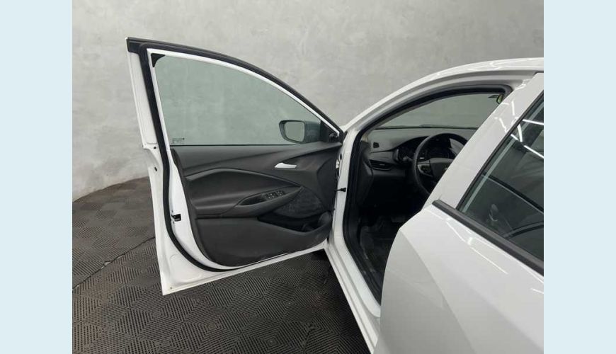 CHEVROLET CHEVROLET ONIX PLUS 1.0 TURBO FLEX AUT. 4P - BRANCO - 2023 Foto 8 (Grande)