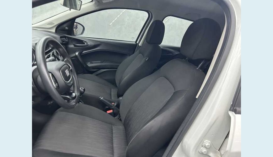 FIAT ARGO 1.0 FLEX AUT. 4P - BRANCO - 2024 Foto 8 (Grande)