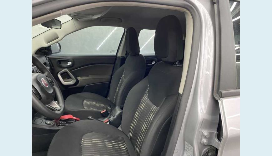 FIAT TORO ENDURANCE 1.8 FLEX AUT. 4P - PRATA - 2021 Foto 8 (Grande)
