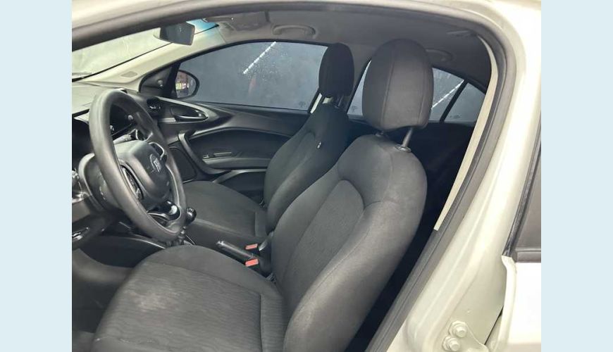 FIAT CRONOS DRIVE 1.3 S-DESIGN FLEX MANUAL 4P - BRANCO - 2022 Foto 8 (Grande)