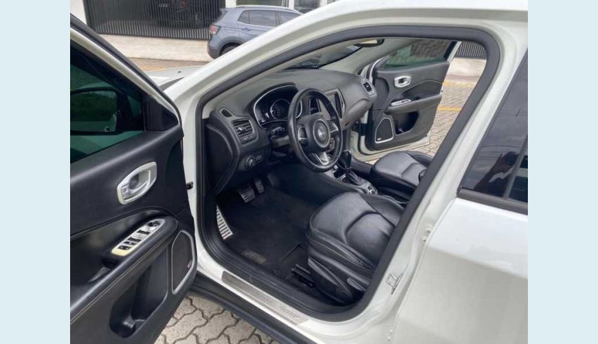 JEEP COMPASS LONGITUDE 2.0 TURBO DIESEL AUT. 4P - BRANCO - 2017 Foto 8 (Grande)