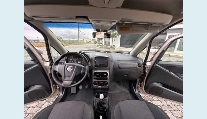 FIAT IDEA ATTRACTIVE 1.4 8V FLEX - BEGE - 2014 Foto 8 (Grande)
