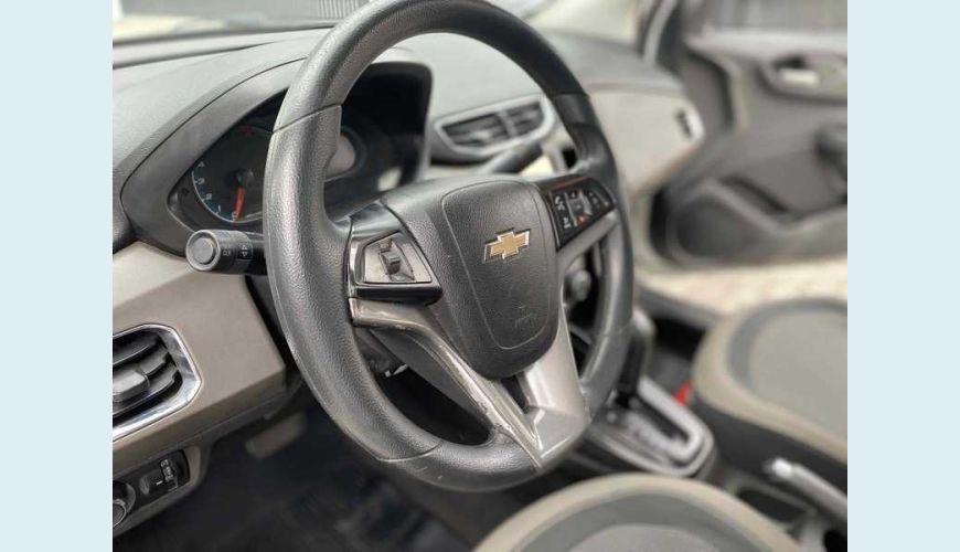 CHEVROLET PRISMA LTZ 1.4 FLEX AUT. 4P - BRANCO - 2015 Foto 8 (Grande)