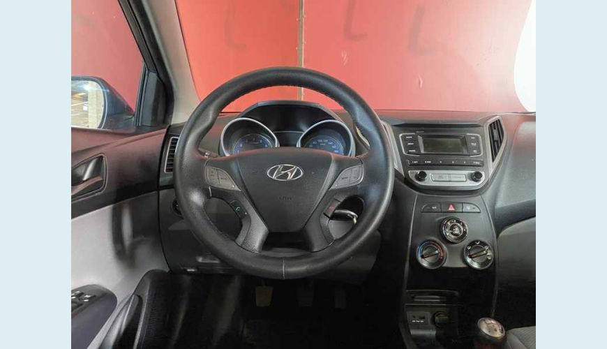 HYUNDAI HB 20S COMFORT PLUS 1.0 FLEX MANUAL 4P - PRATA - 2016 Foto 8 (Grande)