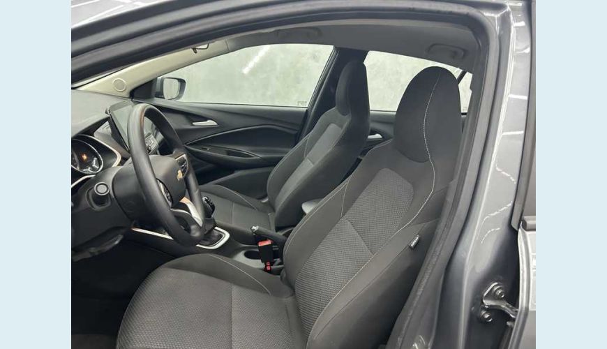 CHEVROLET ONIX PLUS LTZ 1.0 TURBO FLEX MANUAL 4P - PRATA - 2023 Foto 8 (Grande)