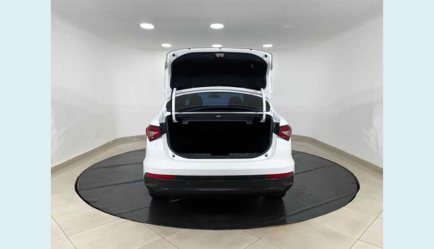 FIAT FIAT CRONOS PRECISION 1.8 FLEX MANUAL 4P - BRANCO - 2019 Foto 8 (Grande)