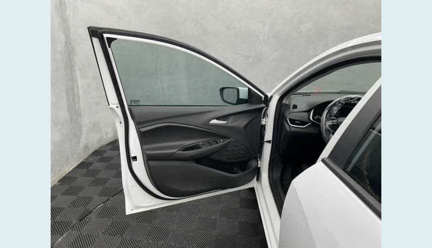 CHEVROLET CHEVROLET ONIX PLUS LT 1.0 FLEX MANUAL 4P - BRANCO - 2023 Foto 8 (Grande)