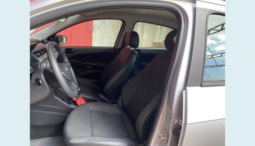 VOLKSWAGEN GOL 1.6 FLEX MANUAL 4P - PRATA - 2021 Foto 8 (Grande)