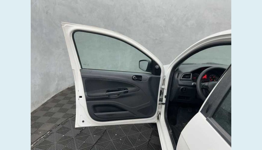 VOLKSWAGEN GOL 1.0 12V FLEX MANUAL 4P - CINZA - 2021 Foto 8 (Grande)