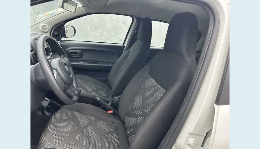 FIAT MOBI LIKE 1.0 FLEX MANUAL 4P - BRANCO - 2024 Foto 8 (Grande)