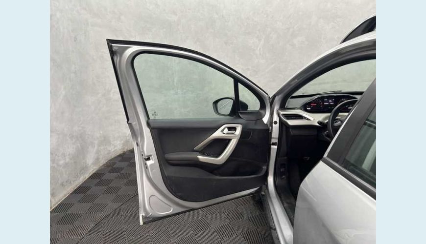 PEUGEOT 2008 ALLURE PACK 1.6 FLEX AUT. 4P - PRATA - 2022 Foto 8 (Grande)
