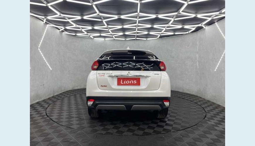 MITSUBISHI ECLIPSE CROSS HPE 1.5 TURBO AUT. 4P - BRANCO - 2022 Foto 8 (Grande)