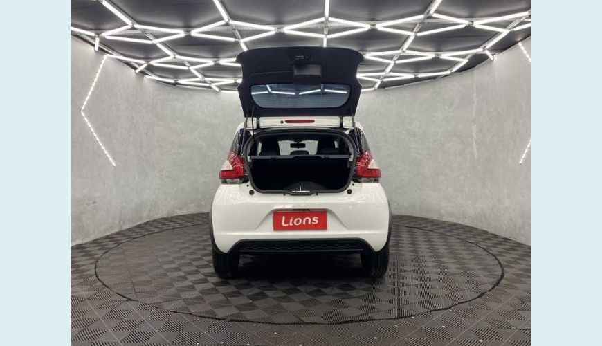 FIAT MOBI LIKE 1.0 FLEX MANUAL 4P - BRANCO - 2022 Foto 8 (Grande)