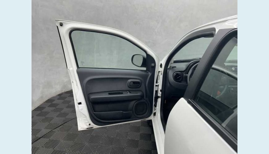 FIAT MOBI LIKE 1.0 FLEX MANUAL 4P - BRANCO - 2022 Foto 8 (Grande)