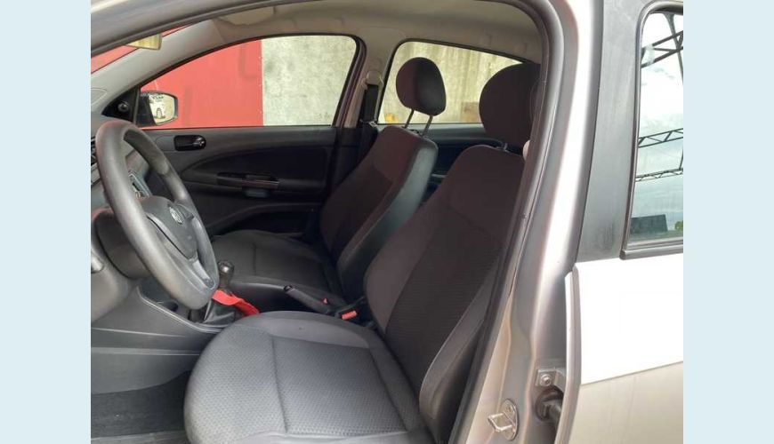 VOLKSWAGEN GOL 1.0 12V FLEX MANUAL 4P - PRATA - 2020 Foto 8 (Grande)