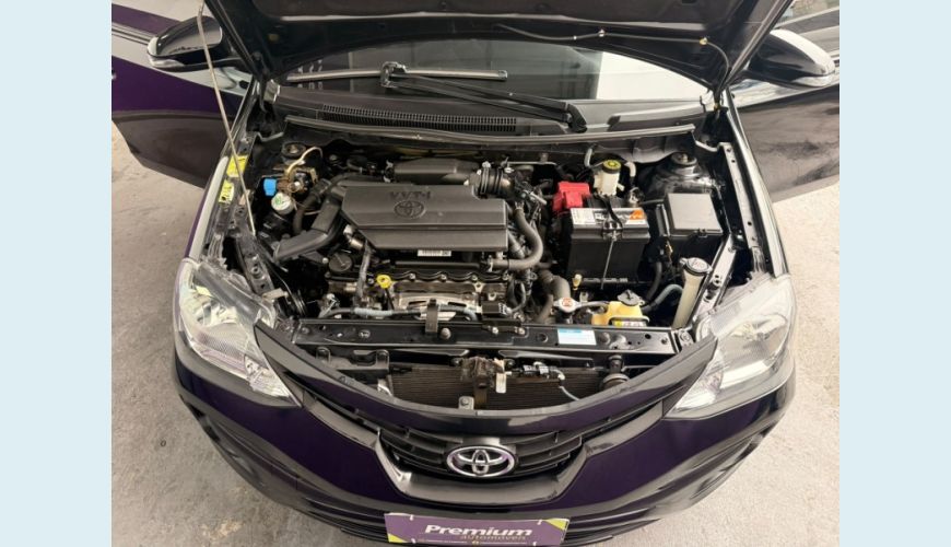 TOYOTA TOYOTA ETIOS FLEX MANUAL 4P - PRETO - 2021 Foto 8 (Grande)