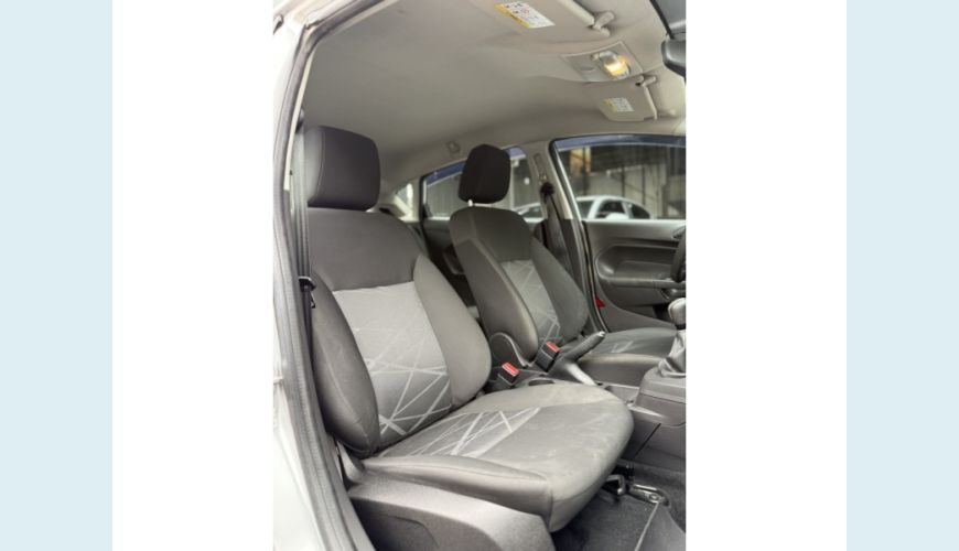 FORD FORD FIESTA FLEX MANUAL 4P - PRATA - 2014 Foto 8 (Grande)
