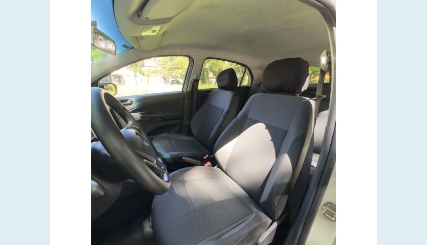 VOLKSWAGEN GOL - BRANCO - 2021 Foto 8 (Grande)