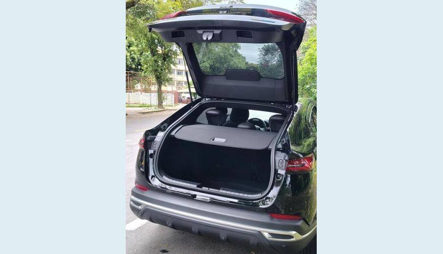 FIAT FASTBACK AUDACE HYB - PRETO - 2026 Foto 8 (Grande)