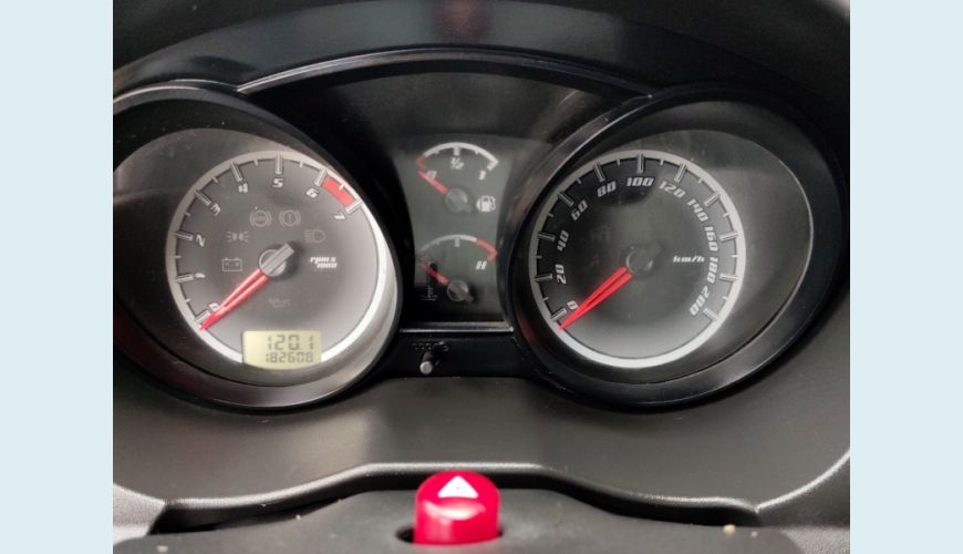 FORD FIESTA - BRANCO - 2014 Foto 8 (Grande)