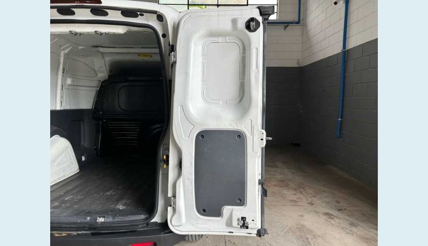 PEUGEOT PARTNER RAPID BUSINESS PACK - BRANCO - 2023 Foto 8 (Grande)