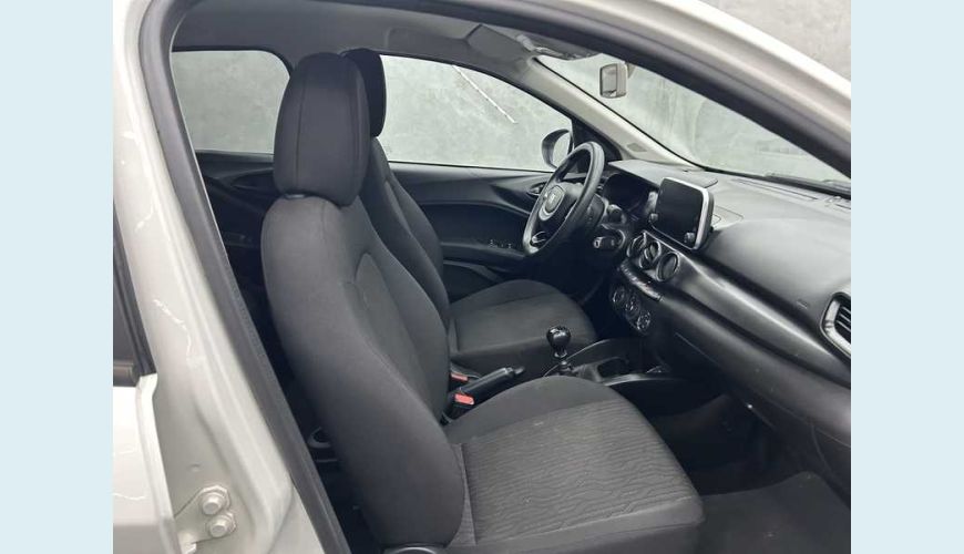 FIAT CRONOS DRIVE 1.3 - BRANCO - 2024 Foto 8 (Grande)