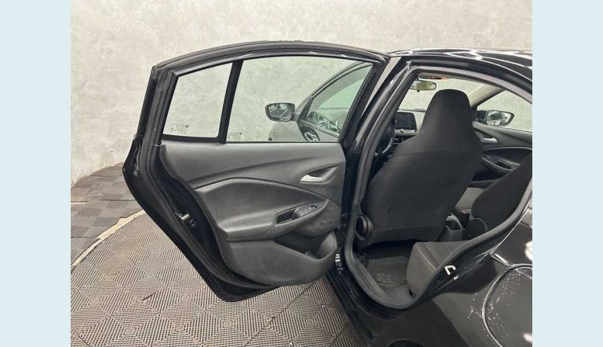 CHEVROLET ONIX PLUS LT 1.0 - PRETO - 2024 Foto 8 (Grande)