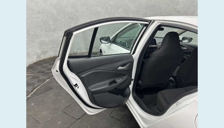 CHEVROLET ONIX PLUS LT 1.0 - BRANCO - 2024 Foto 8 (Grande)