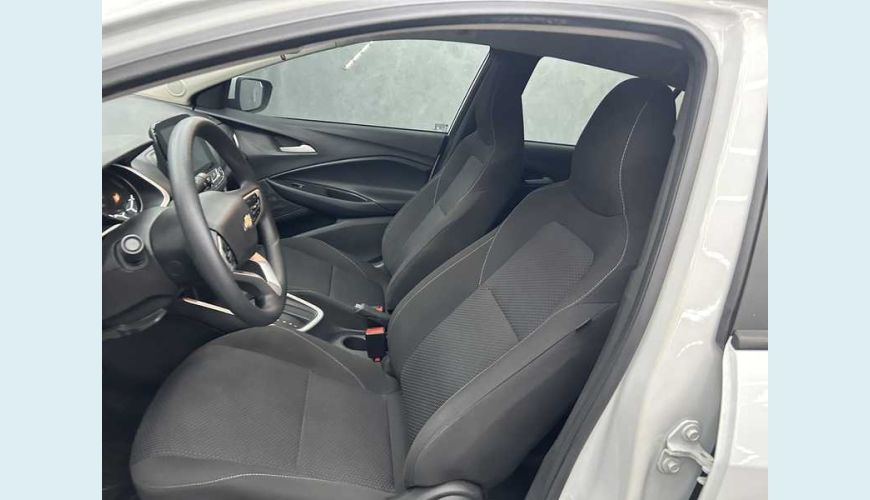 CHEVROLET ONIX LT 1.0 TURBO (AUT.) - BRANCO - 2023 Foto 8 (Grande)