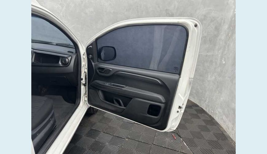 FIAT FIORINO 1.4 ENDURANCE (FLEX) - BRANCO - 2023 Foto 8 (Grande)