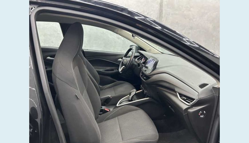 CHEVROLET ONIX PLUS LTZ 1.0 TURBO (AUT.) - PRETO - 2023 Foto 8 (Grande)