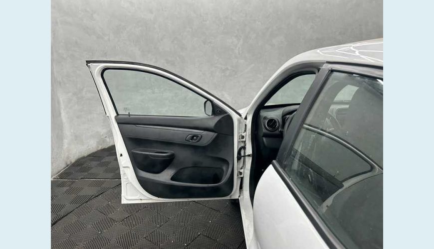 RENAULT KWID ZEN 1.0 12V SCE (FLEX) - BRANCO - 2021 Foto 8 (Grande)