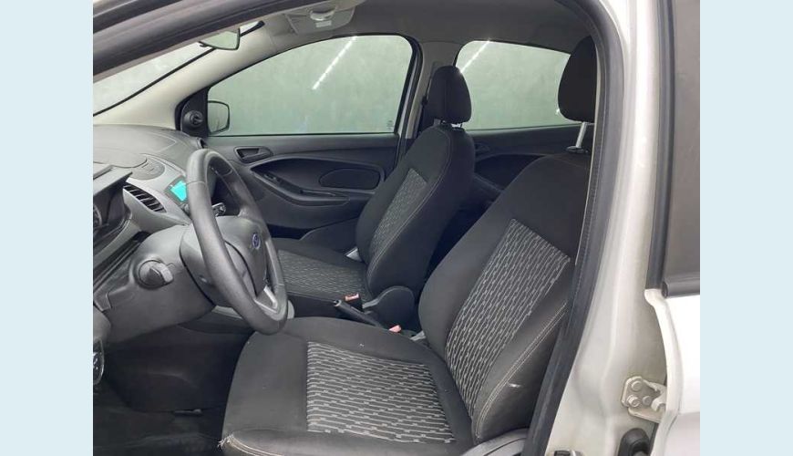 FORD KA 1.0 SE (FLEX) - BRANCO - 2019 Foto 8 (Grande)