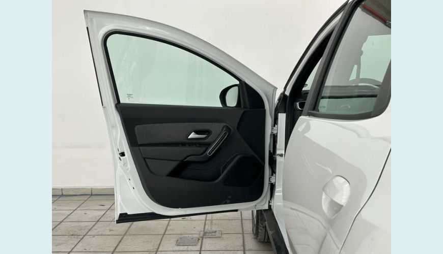 RENAULT DUSTER PLUS INTENSE 1.6 (AUT.) - BRANCO - 2025 Foto 8 (Grande)