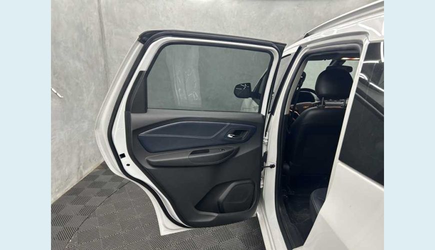 CHEVROLET SPIN PREMIER 1.8 (AUT.) - BRANCO - 2024 Foto 8 (Grande)