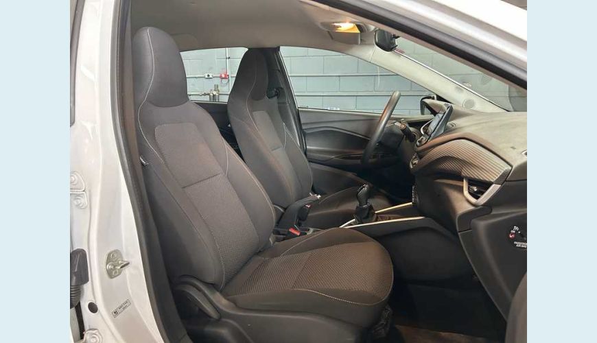 CHEVROLET ONIX PLUS LT 1.0 - BRANCO - 2025 Foto 8 (Grande)