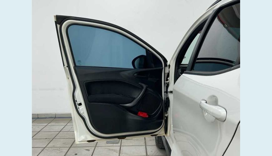 FIAT ARGO TREKKING 1.3 - BRANCO - 2024 Foto 8 (Grande)
