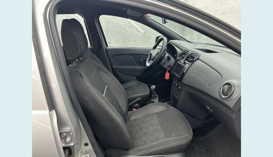 RENAULT LOGAN ZEN 1.0 - PRATA - 2024 Foto 8 (Grande)