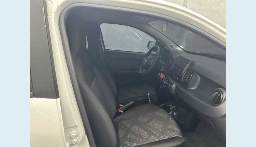 FIAT MOBI LIKE 1.0 (FLEX) - BRANCO - 2023 Foto 8 (Grande)